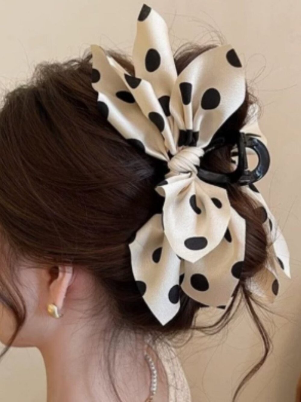 Woman's hairpin